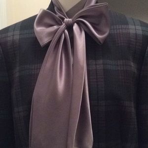 Ladies beautiful plaid Nine West blazer